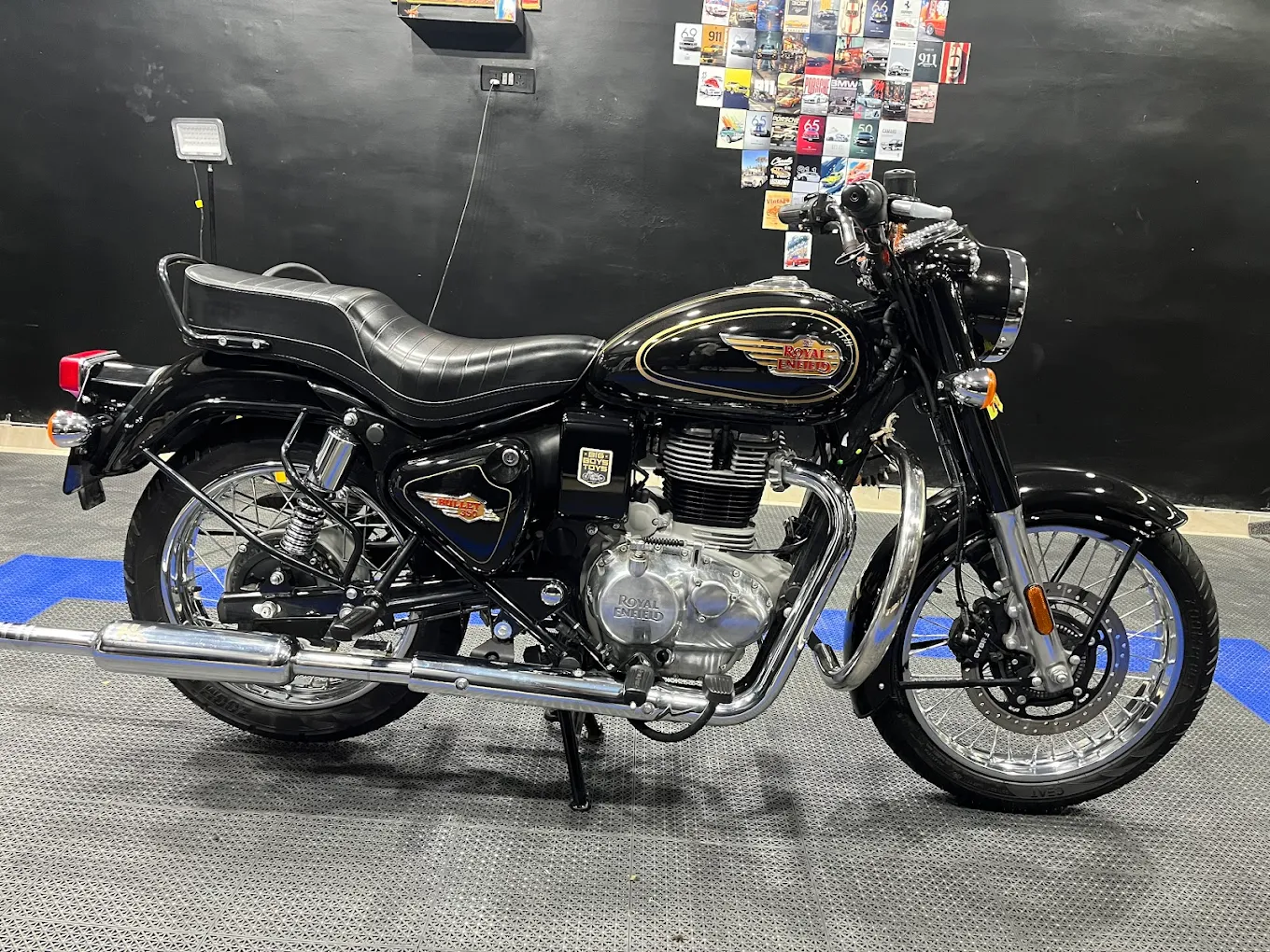 Bullet 350 Detailing